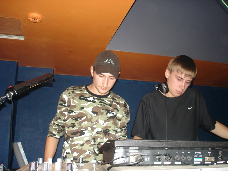 2005.09.10_Hard_Energy_2_@_Discus