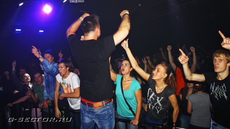 24.11.12 / 5  JE CREW: Lord,give JE a sign! /  Monaclub