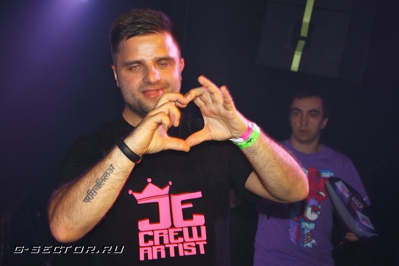 24.11.12 / 5  JE CREW: Lord,give JE a sign! /  Monaclub