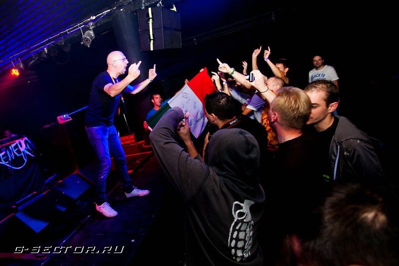 8.09.12 / Hard Energy: Headfuck Attack /  Monaclub (3)