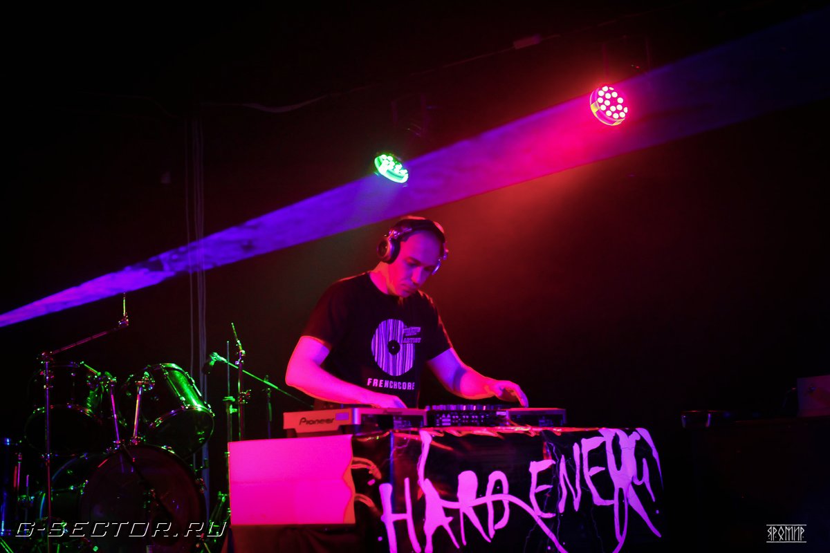 08.09.12 / Hard Energy: Headfuck Attack /  Monaclub (2)