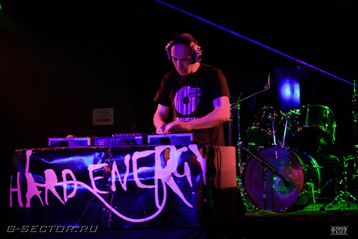 08.09.12 / Hard Energy: Headfuck Attack /  Monaclub (2)