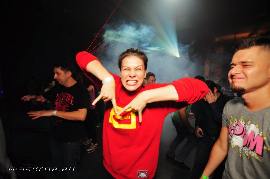 23.11.13 / JE Crew Party 6 / - 