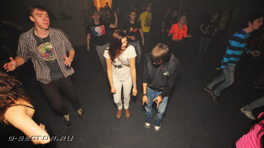 23.11.13 / JE Crew Party 6 / - 