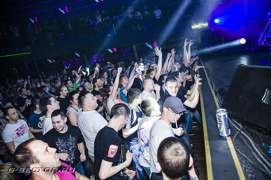 9.03.14 / Neophyte Rec: Bigger Than Ever Moscow /  (2)