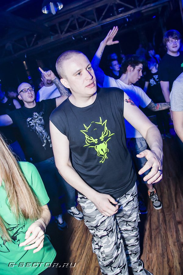 9.03.14 / Neophyte Rec: Bigger Than Ever Moscow /  (2)