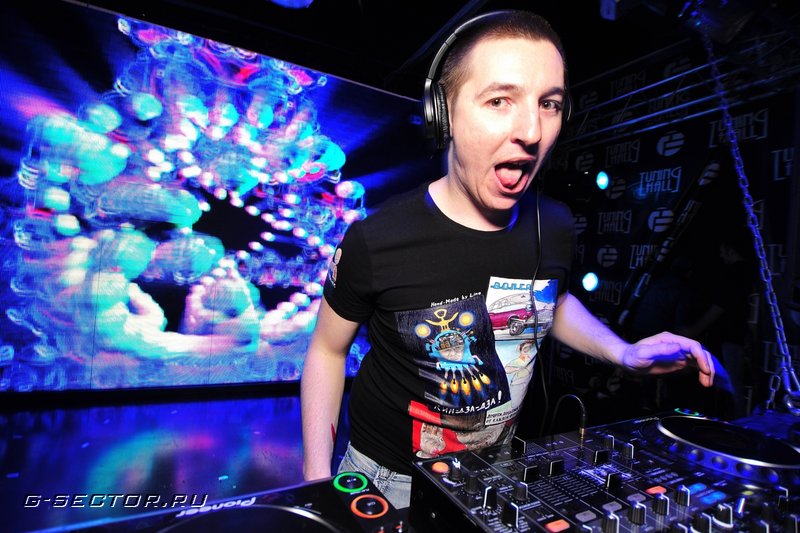 22.02.12 / Raving Moscow / Tuning Hall