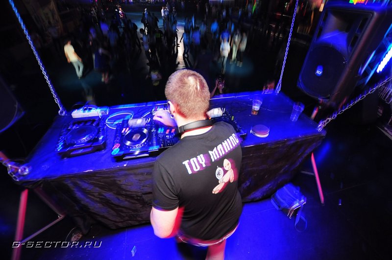 22.02.12 / Raving Moscow / Tuning Hall